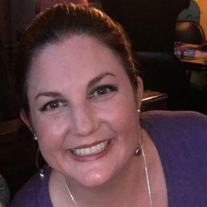 Meet your Posher, Carolyn